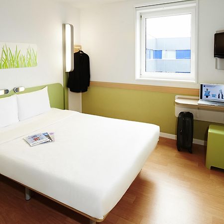 Ibis Budget Lleida Exterior foto