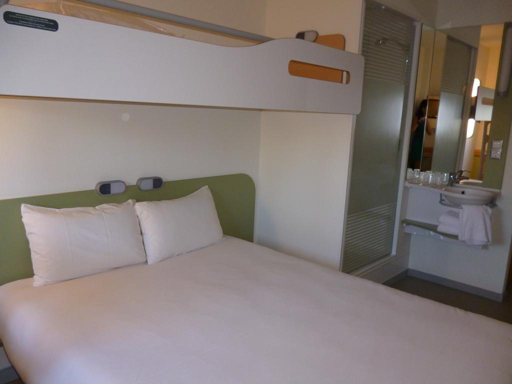 Ibis Budget Lleida Cameră foto