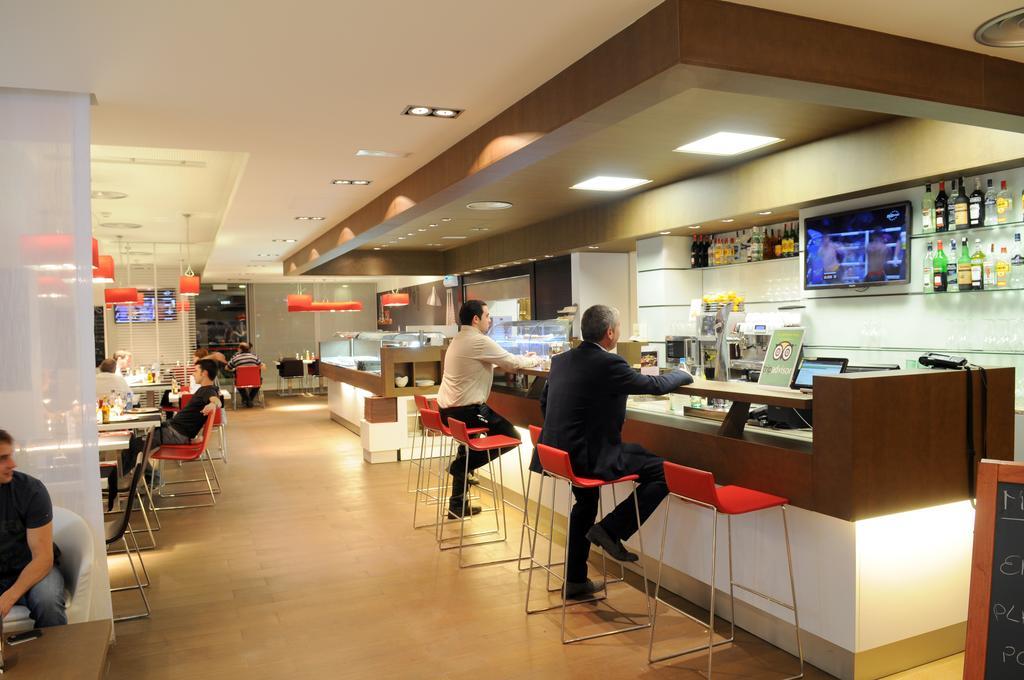 Ibis Budget Lleida Exterior foto