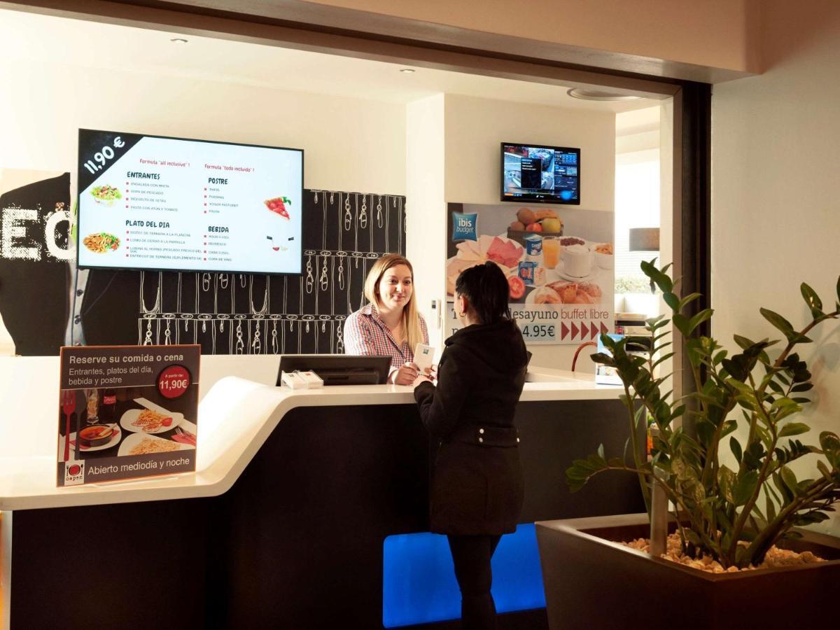 Ibis Budget Lleida Exterior foto